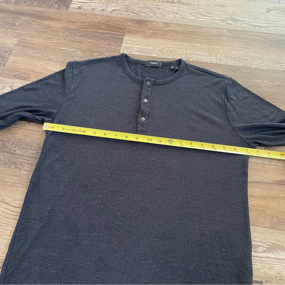 Theory charcoal Henley shirt S - Picture 5 of 8